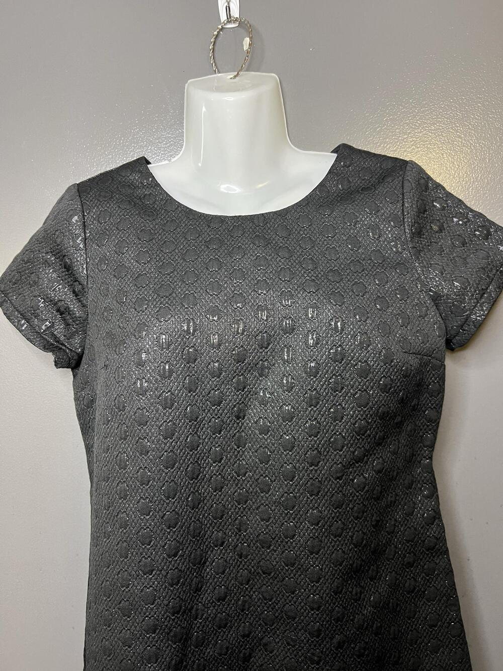 Xhilaration Dress Womens Medium Black Jacquard Short Sleeve Shift Mini